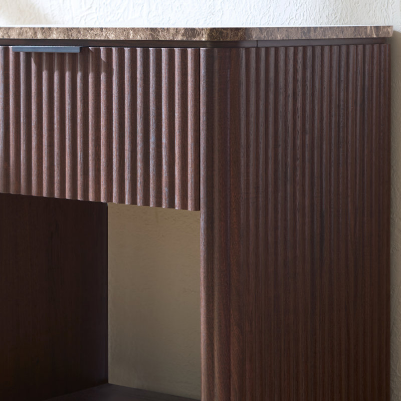 Ensemble de 2 tables de chevet cannelées avec plateau en faux marbre et panneaux épais de 2 po, table de chevet cannelée à 3 côtés