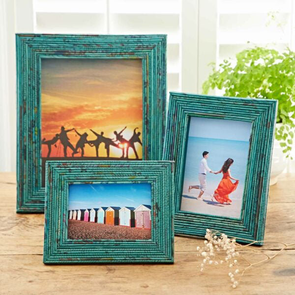 Paper Picture Frame, 20.3cm x 25.4cm, Teal