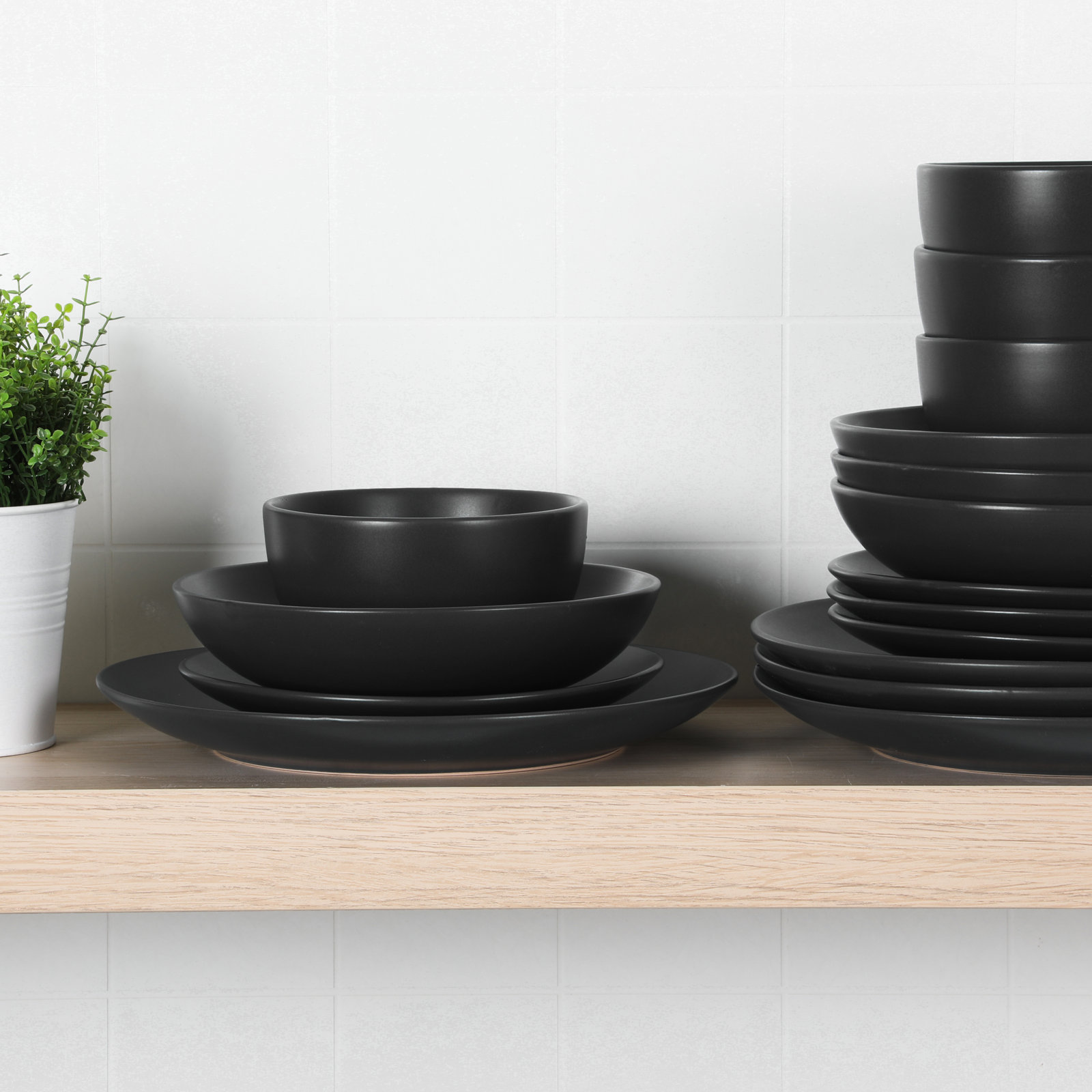 Queenslane Stoneware Dinnerware Set, Black