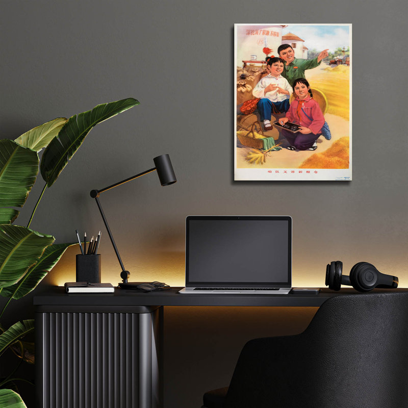 «Two Girls And A Boy» par Vintage Posters, art mural en verre acrylique, H 16 po x l 12 po