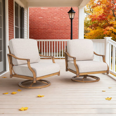 Fauteuils club pivotants en aluminium avec coussins Arcadia