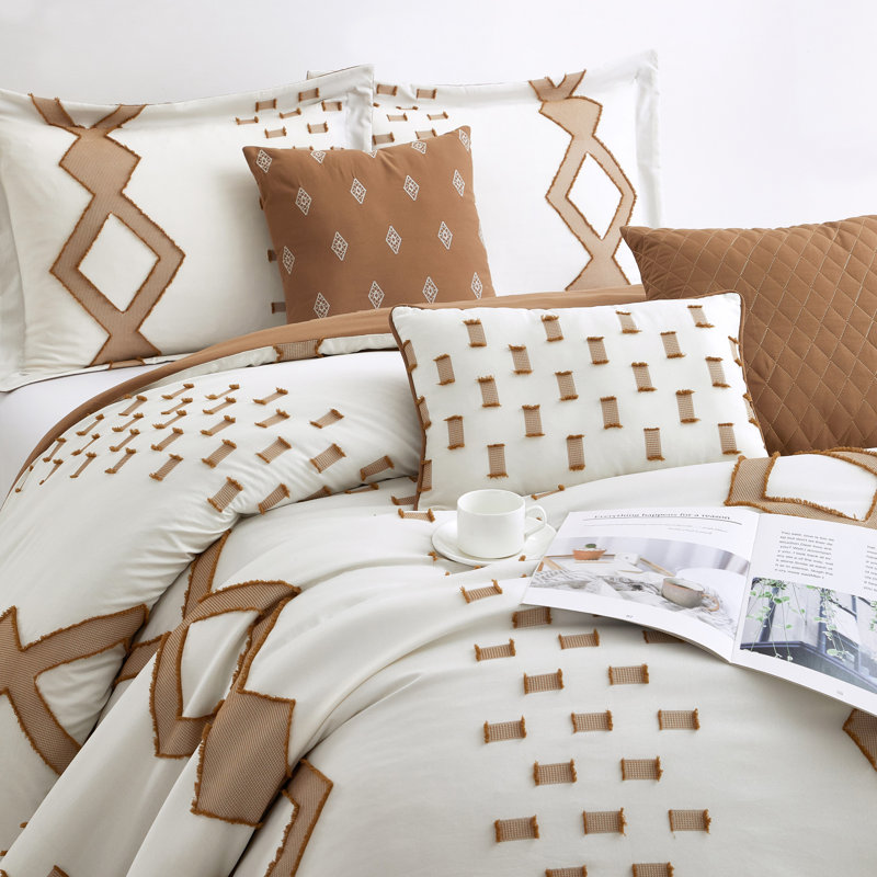 Pantissa Geometric 7 Piece Comforter Set, King Comforter + 6 Additional Pieces, White/Taupe