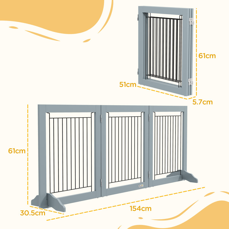 Foldable Wooden Pet Gate with 3 Panels 2 Support Feet for Small Dogs