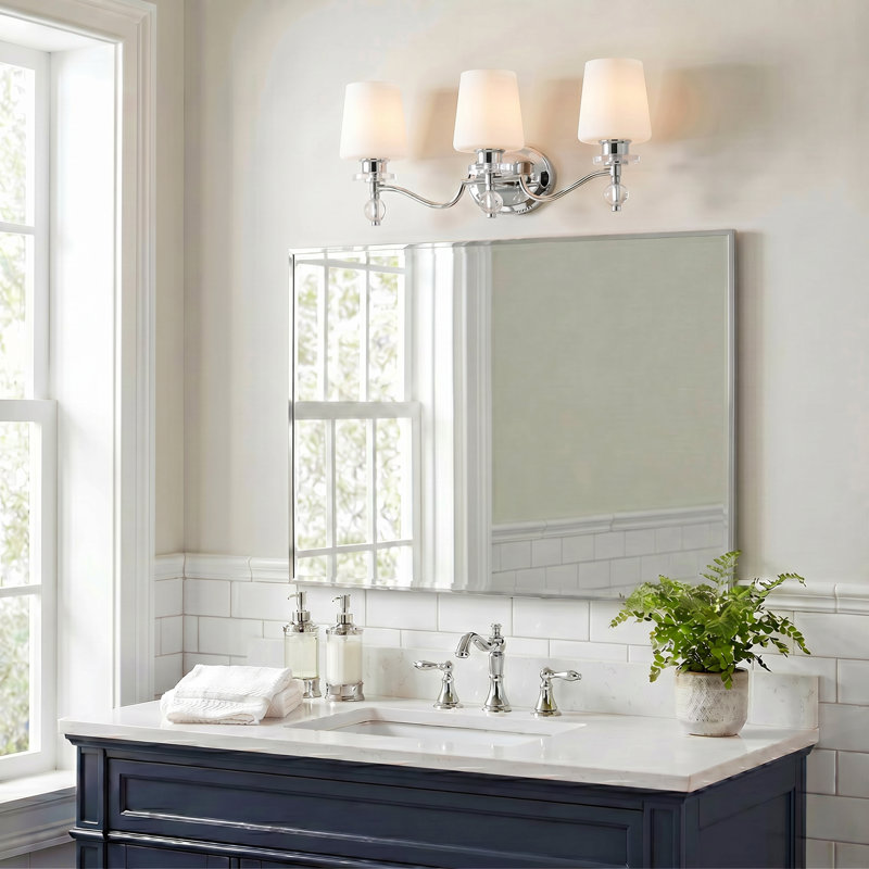 Éclairage pour salle de bain 3 lumières Hollister