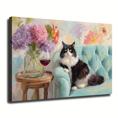 Chat noir et blanc moelleux sur un canapé turquoise avec fleurs et verre à vin, grande reproduction d'art sur toile tendue pour salon