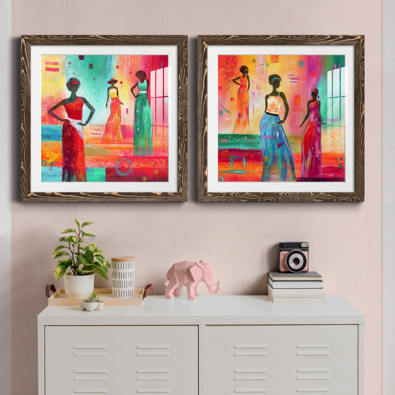 Strikse A Pose I - ensemble de 2 peintures encadrées, Encadré de bois de noyer, H 31,5 po x l 63 po x P 1,5 po