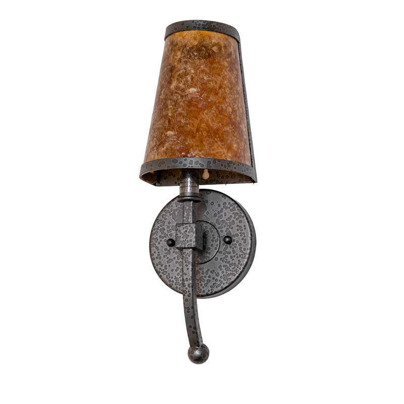 Steel Wallchiere