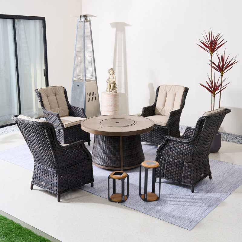 Aeryna Wicker/Rattan 4-Person Seating Group With Cushions