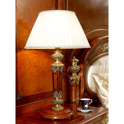 Leonor Wood Table Lamp