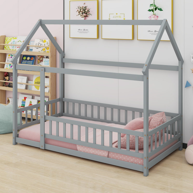 Lit en bois avec structure de toit et garde-corps de sécurité, Gris