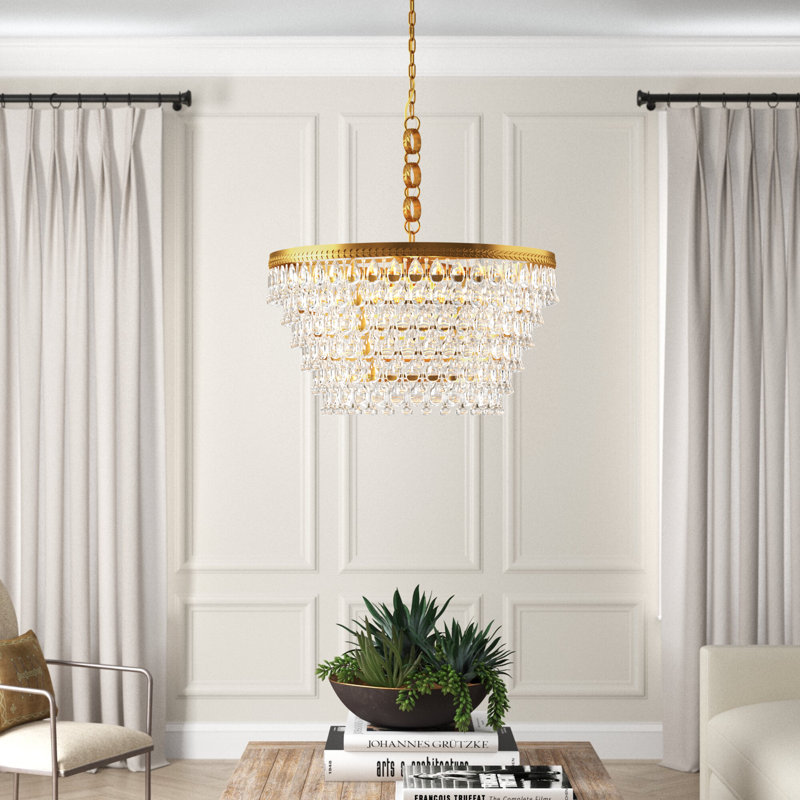Lustre étagé unique à 6 lumières avec détails en cristal Beno, Laiton