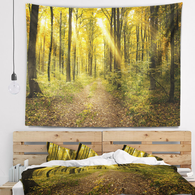 Coucher de soleil sur la tapisserie de la forêt d'automne verte, H 78 po x l 92 po