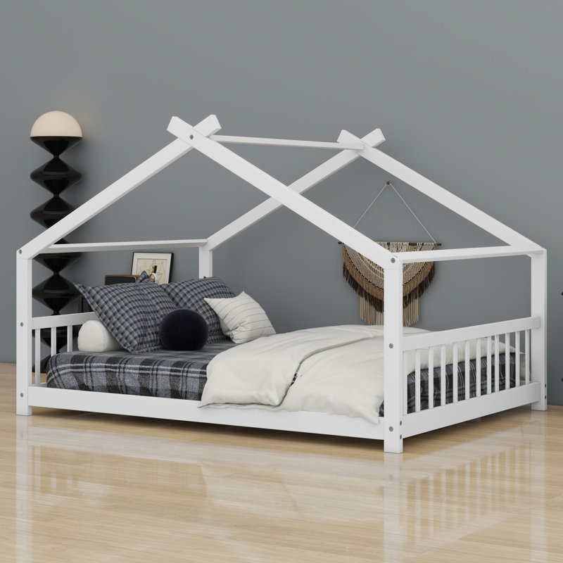 Lit en bois House House