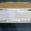 Armoire de rangement pour salle de bain de 66,92 po de hauteur avec tablettes réglables, armoire autoportante mince à 1 porte avec anti-basculement, compartiments ouverts, pour la maison, petits espaces, salle de bain, cuisine, salon, blanc