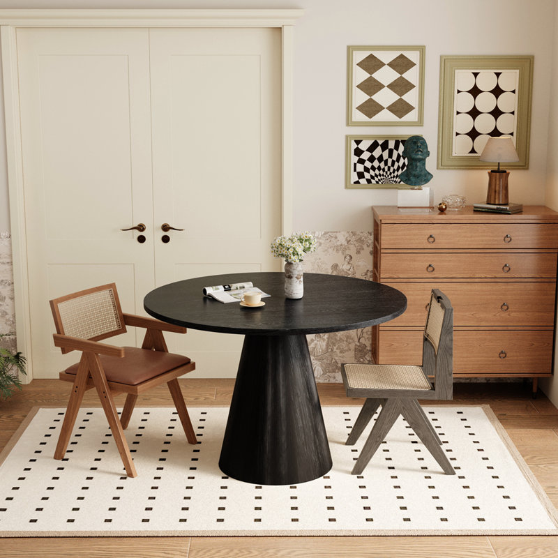Jerrianne Retro Round 47'' Round Dining Table, Black