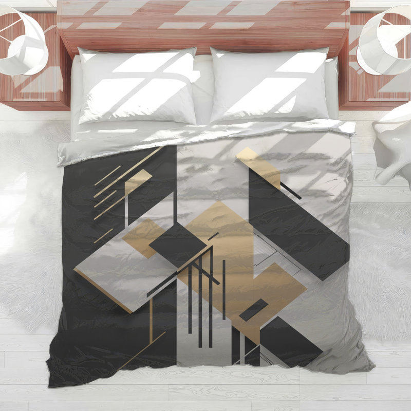 Geometric Overlapping Shapes Comforter, Queen