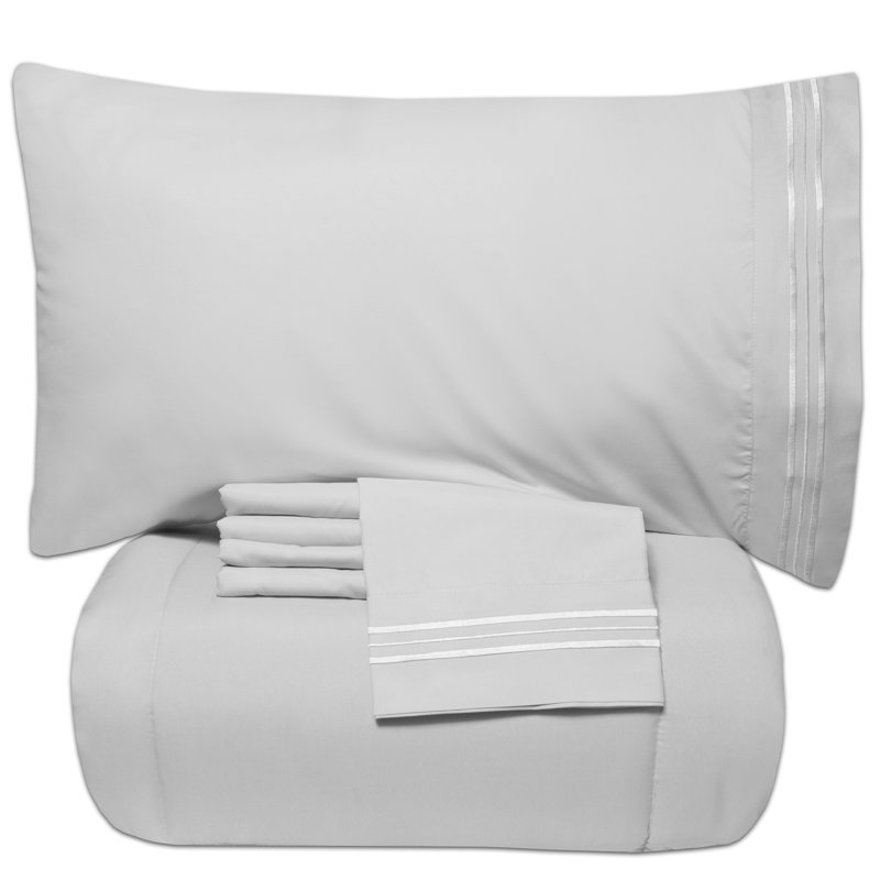 Ensemble d'édredon et de draps toutes saisons 4 pièces / 6 pièces de couleur unie par Sweet Home Collection, Blanc