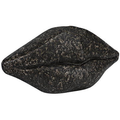Lips Sculpture