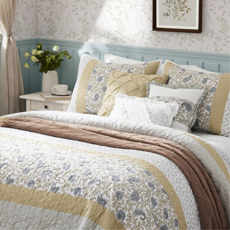 6 pièces de literie jaune, très grand / très grand, de qualité supérieure, avec des coussins tendance et une courtepointe en microfibre
