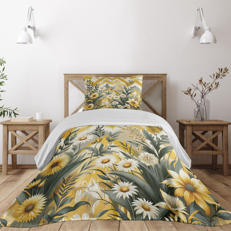 Polyester Floral Coverlet, Twin Coverlet + 1 Standard Shams