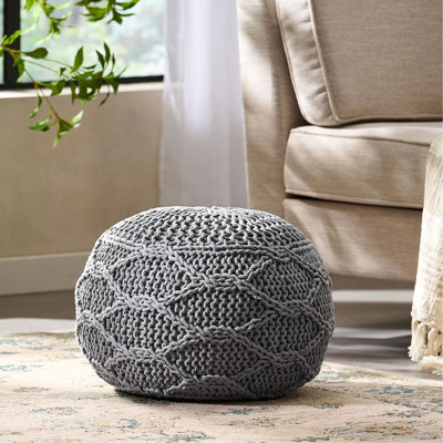Pouf gris avec aspect tricoté tendance - 19,53 po x 19,53 po x 13,7 po, sans assemblage Modern Home 19,53 po x 19,53 po x 13,7 po