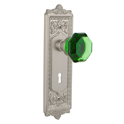 Egg & Dart Plate with Decorative Keyhole and Waldorf Emerald Door Knob