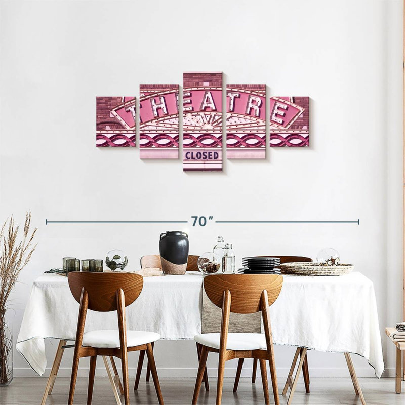 «Theatre» sur toile, reproduction de 5 pièces, H 24 po x l 55 po x P 1 po