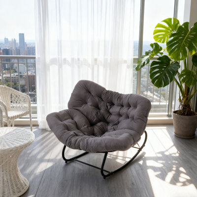 Fleece Fabric；Iron Rocking Chair
