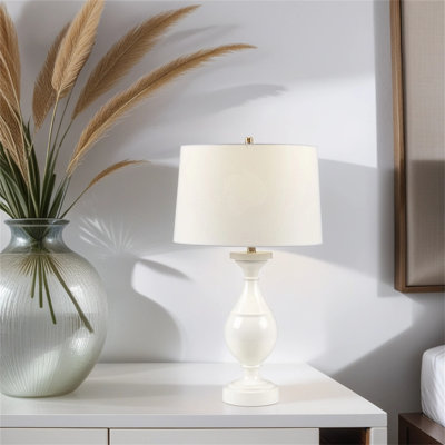 Lampe de table en résine Pelluri