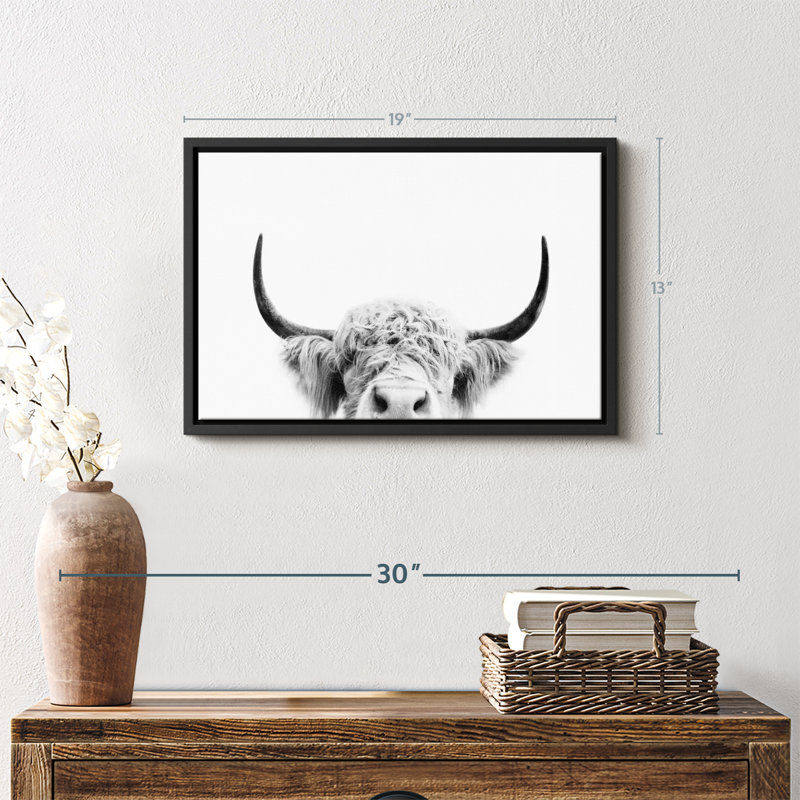 Animal «Peeking Cow BW», H 19 po x l 13 po