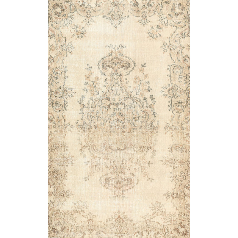 Kokkina Performance Oriental Indoor Rug, Rectangle 2' x 3'