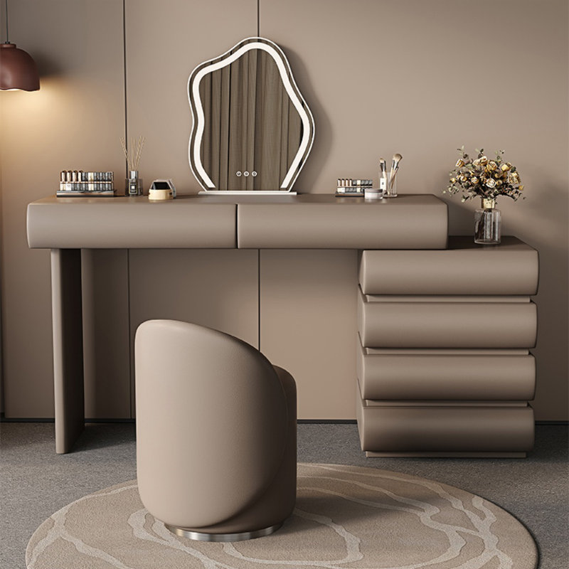 Haffey, Gris café