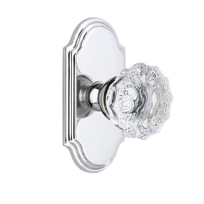 Grandeur Arc Plate with Fontainebleau Crystal Knob