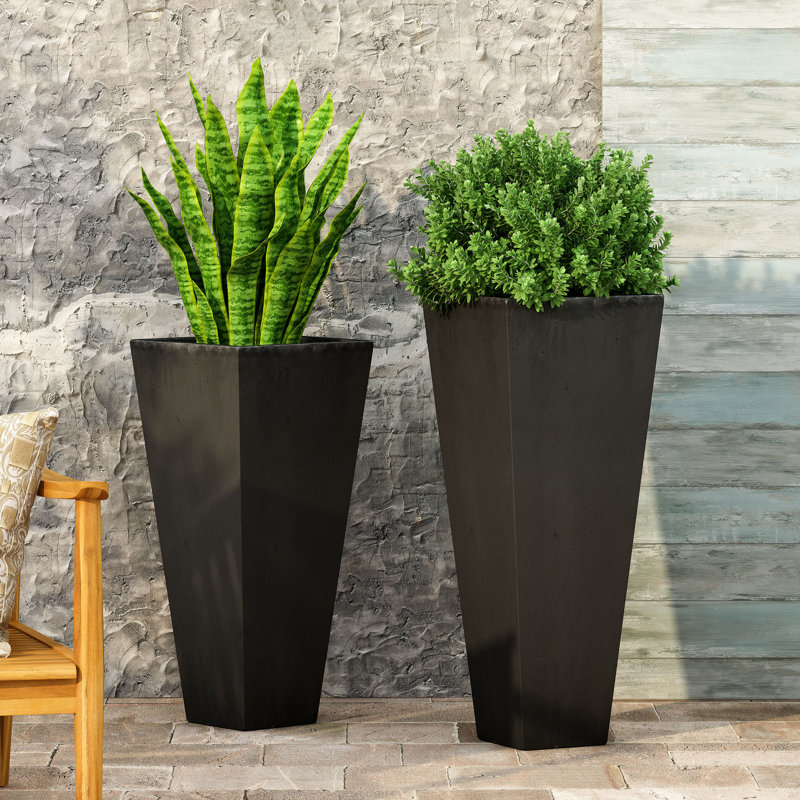Devi Pot Planter, Matte White, 2