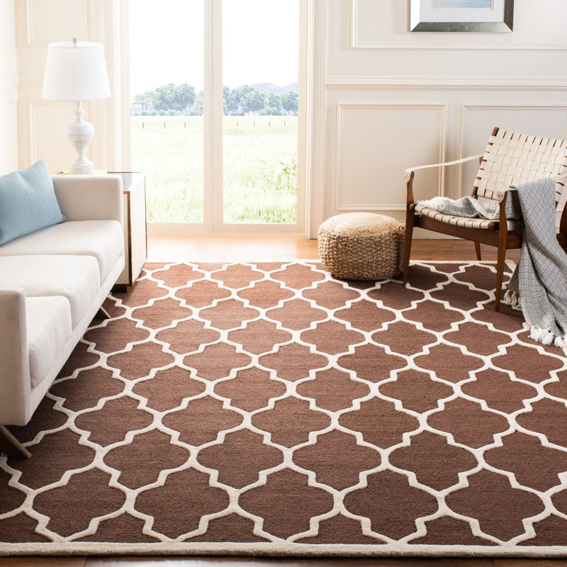 Hand-Tufted Wool Brown/Ivory Rug