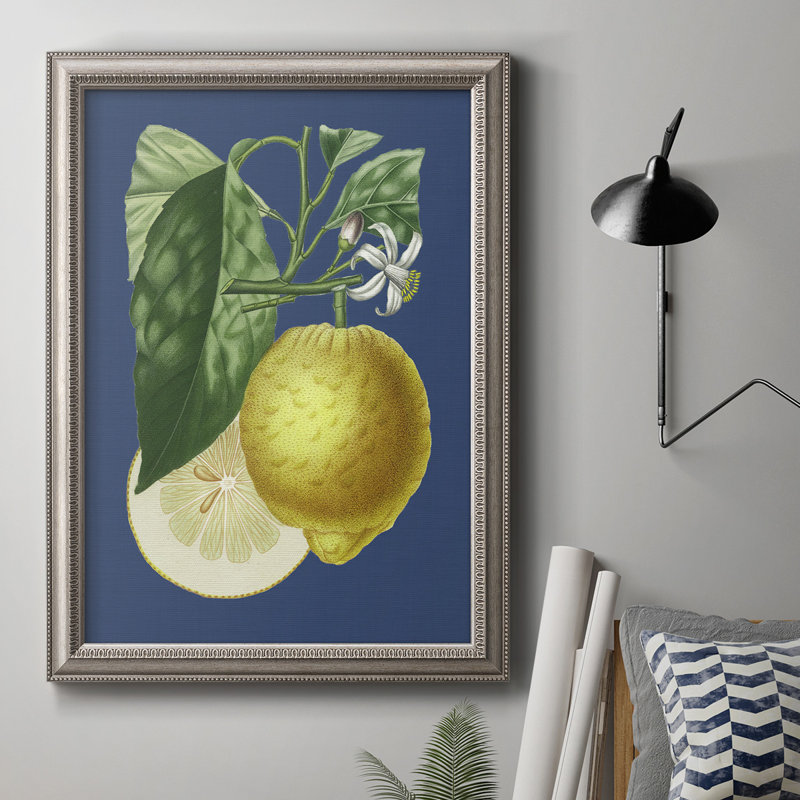 Citron français sur bleu marine I - reproduction d'art sur toile, H 20 po x l 16 po x P 2,5 po