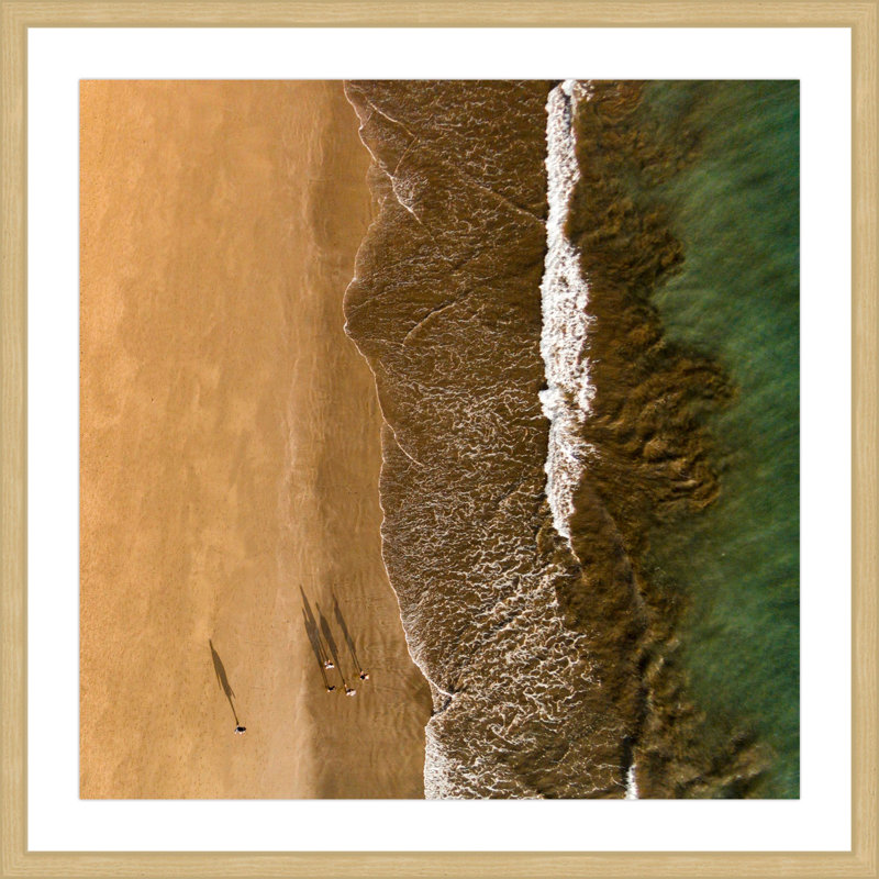 « le long de l’eau » par karolis janulis, reproduction d’art encadrée, H 24 po x l 24 po x P 1,5 po
