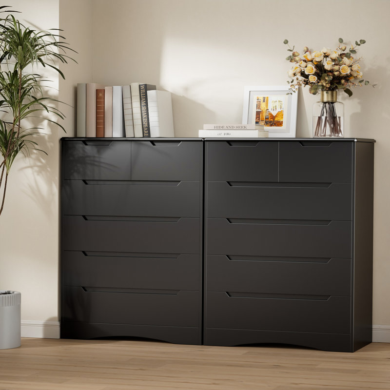 Cherea 43.7" W 6-Drawer Wood Dresser with Recessed Handles, Black