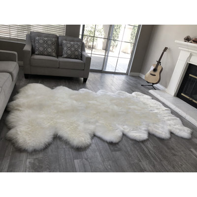 Amaranta Performance Sheepskin Indoor Rug