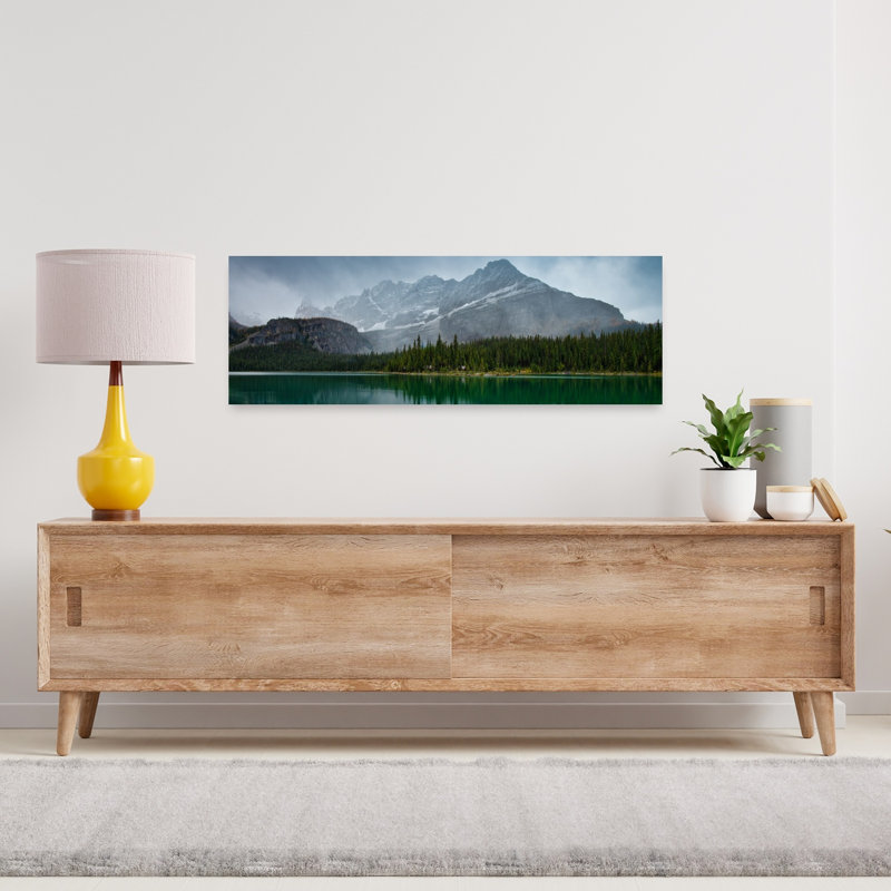 «Misty Mountain Lake», art dramatique paisible, forêt rustique à feuilles persistantes, art mural, H 36 po x l 12 po