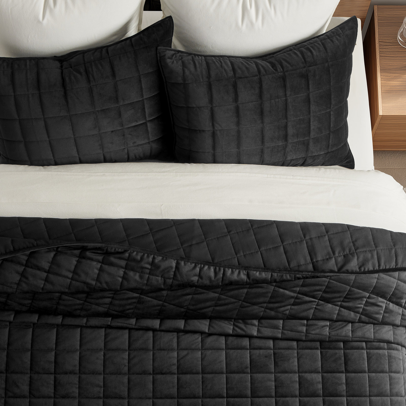 Velvet Quilt Set, King Quilt + 2 King Shams, Black