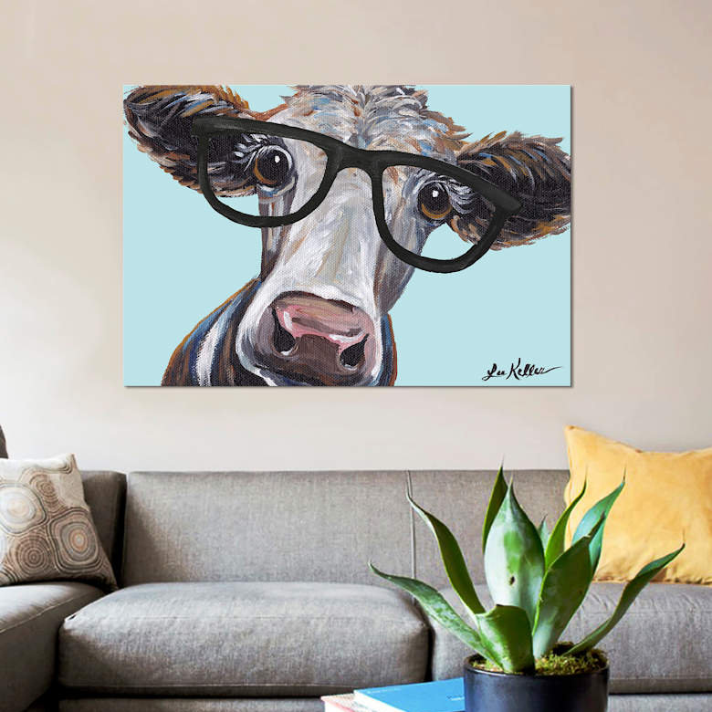 «Cora the Cow with Glasses», impression sur toile, H 12 po x l 18 po x P 1,5 po, Toile tendue, Sans cadre