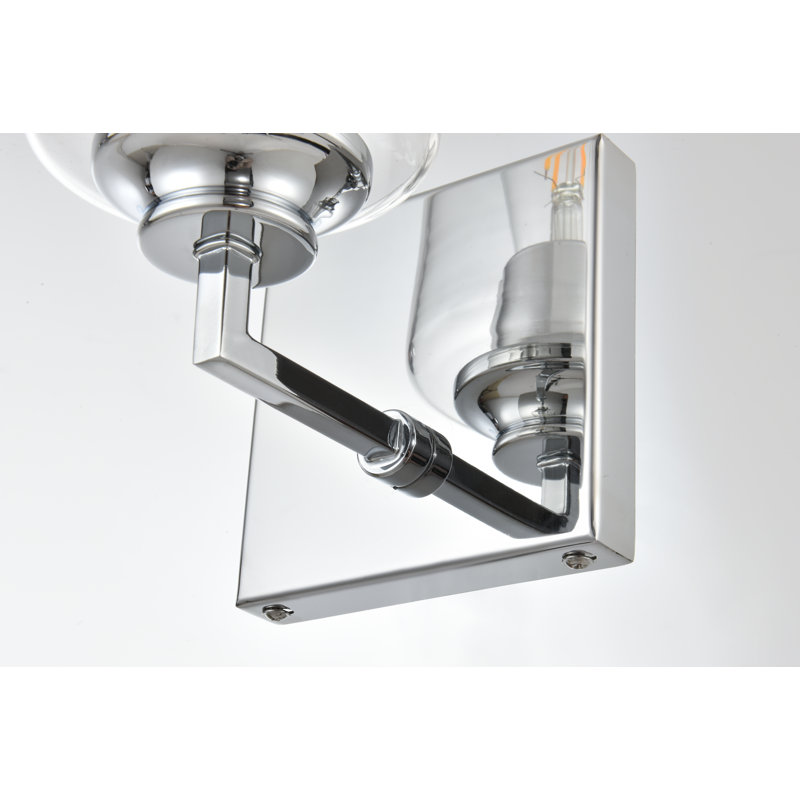 Applique de salle de bain à intensité variable Telluride, Chrome, H 9 po x l 32 po x P 32 po, 4 lumières