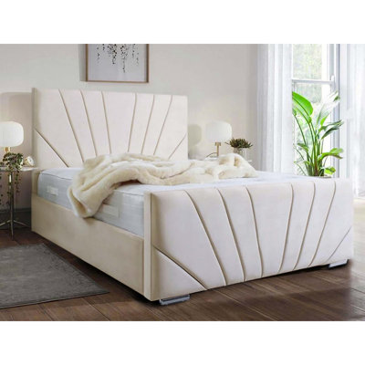 Ebenezer Chappory Storage Bed