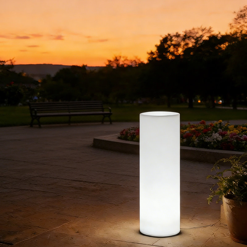 Lampe sur pied d'extérieur à DEL à changement de couleur télécommandée - Conception cylindrique