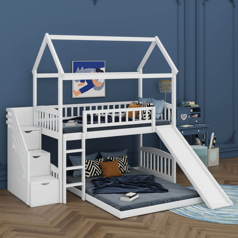 Adorable lit superposé simple au-dessus d'une chambre double avec glissade et escalier pratique, Blanc