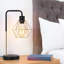 Lampe de bureau dorée avec abat-jour géométrique Norrita