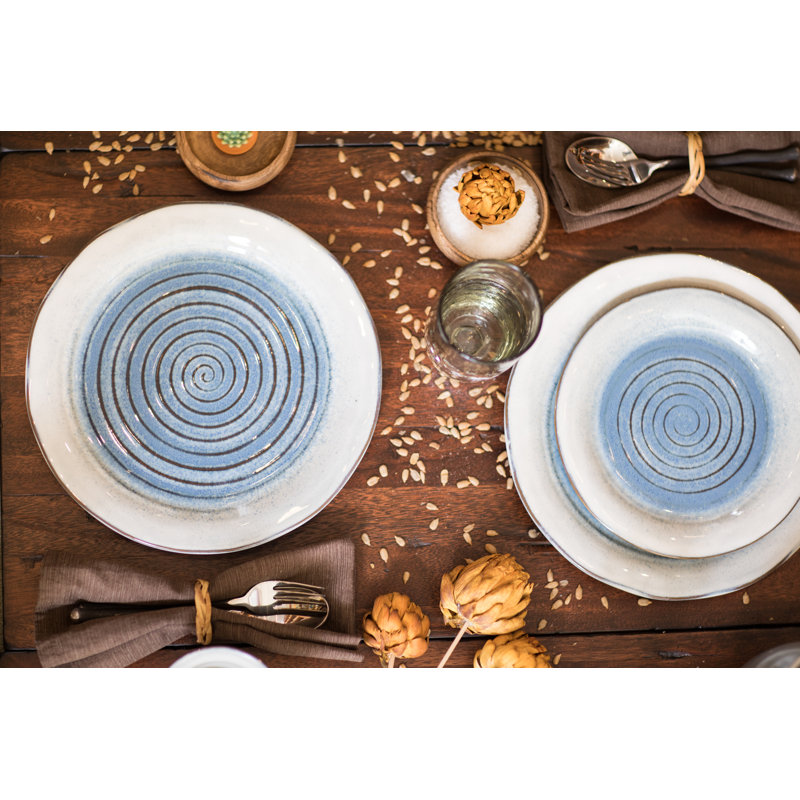 Talia Blue Porcelain Swirl 16-Piece Dinnerware Set, Service for 4