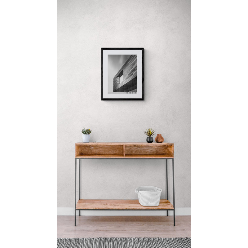 Nouvelle addition par Scott Norris, H 21,25 po x l 17,25 po x P 0,875 po