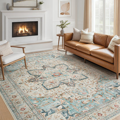     Tapis floral délavé Adona